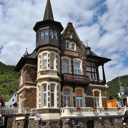 Frühstückspension Cornely 3*